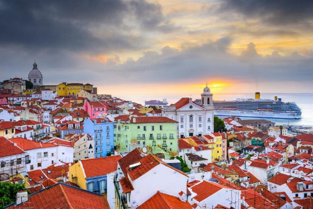Апартаменты Blue Urban Alfama Лиссабон Экстерьер фото